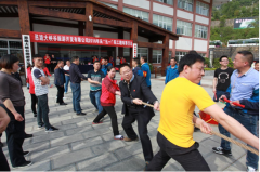 恩施大峽谷舉辦慶“五一”職工趣味活動